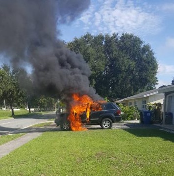 Pożar samochodu wywołany ładowaniem Note 7