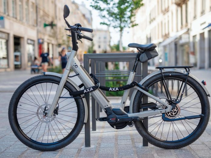The Moustache Lundi 27 ES is an everyday e-bike without a suspension fork