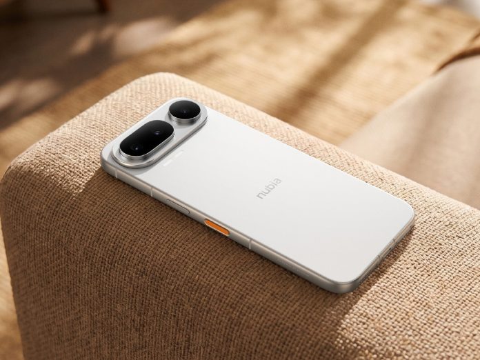 The NaviX Ultra is reported to have three 50MP rear cameras.