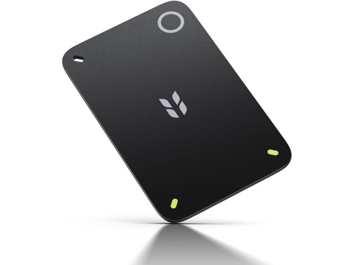The Ugreen FineTrack Slim Duo is just 1.9mm thick