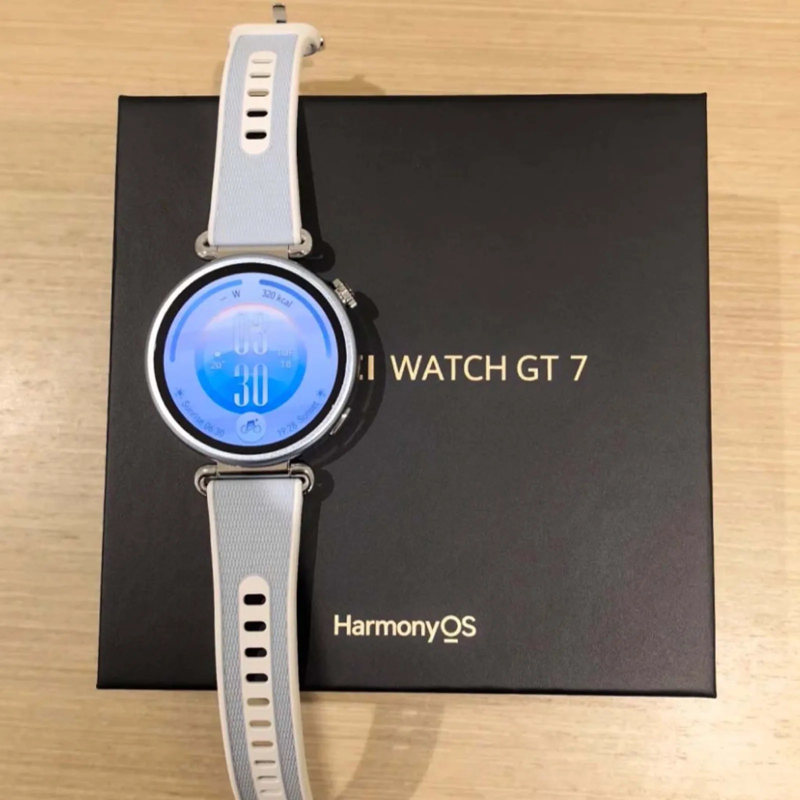 Huawei Watch GT 7 (Pro) appears in 7 variants in hands-on photos ahead of Wednesday’s launch