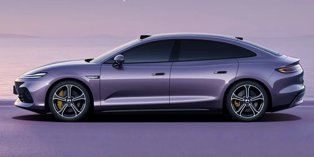 BYD-Denza-Z9S-pre-orders