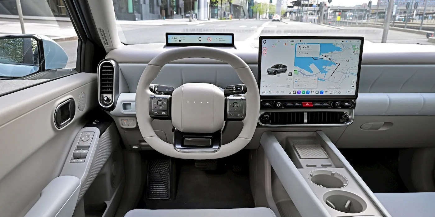 hyundai-ioniq-3-interior-Pleos