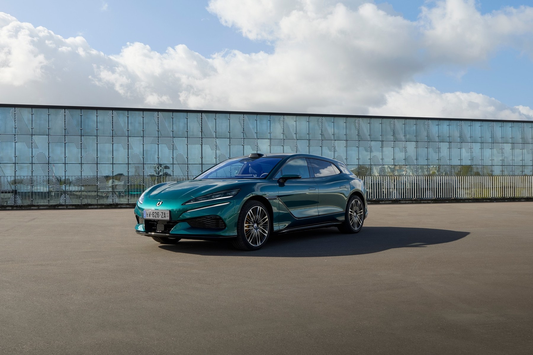 Denza Z9 GT pricing in UK