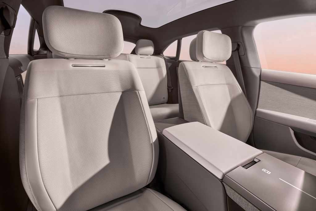 Range-Rover-GT-electric-interior
